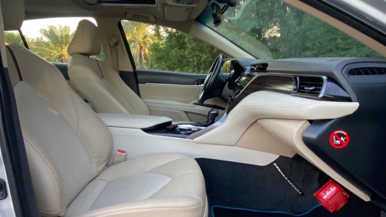 Toyota Camry GLE Hybrid Hybrid ful option‏ Export only