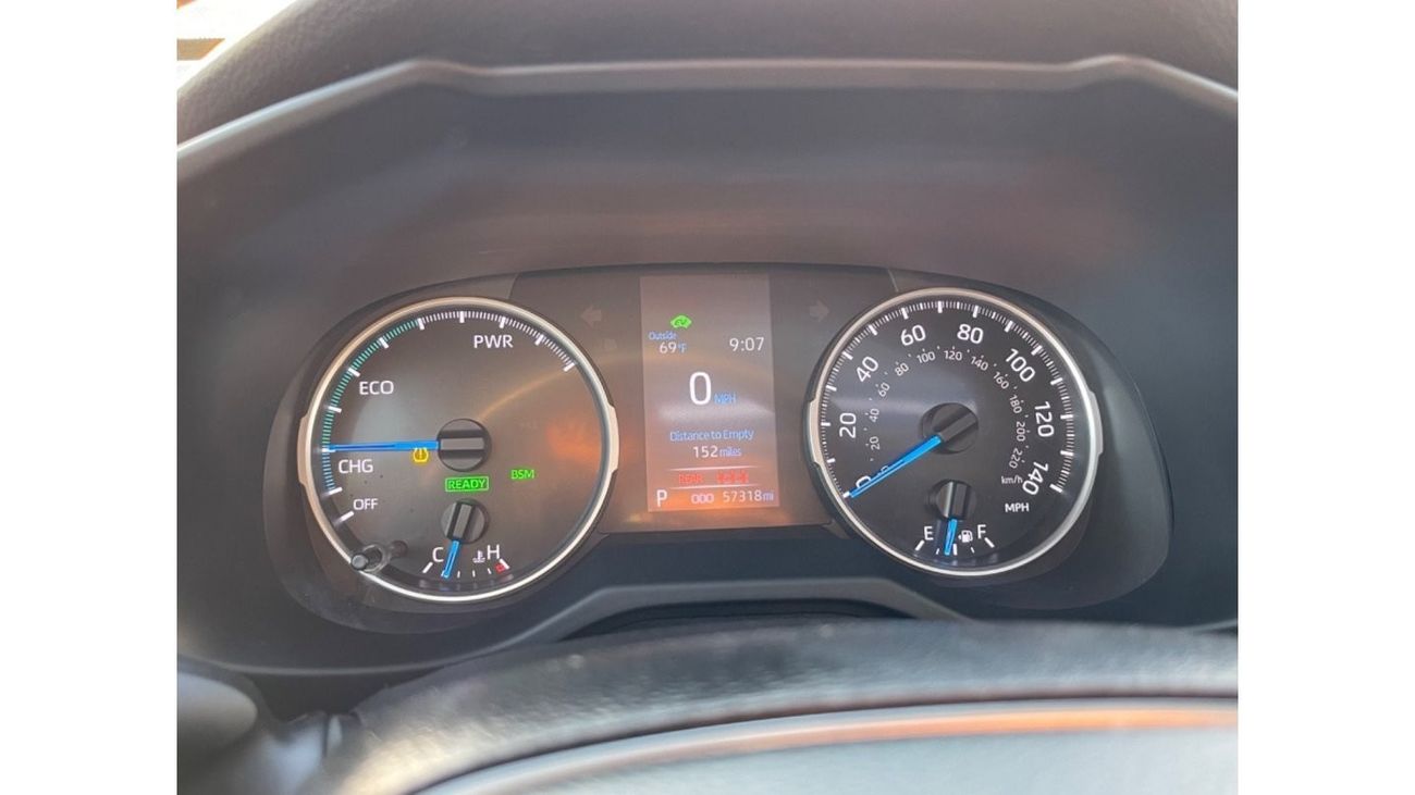 Toyota RAV4 2021 TOYOTA RAV4 XLE HYBRID 4x4 FULL OPTIONS IMPORTED FROM USA