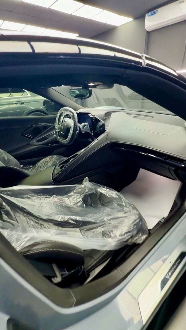 Chevrolet Corvette 2LT, миниатюра 16