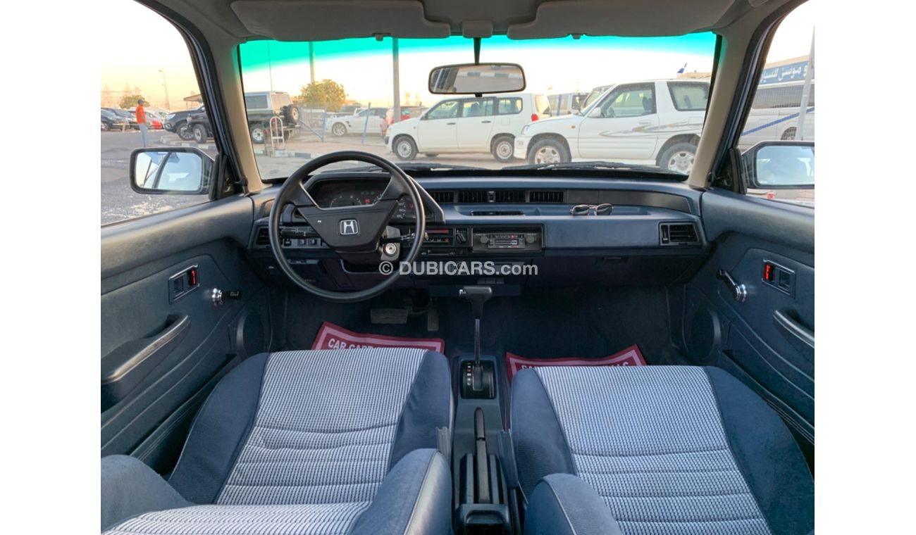 Honda Civic 3-DOORS HATCHBACK 1.3 l4 FWD 79HP 1987 THIRD GENERATION