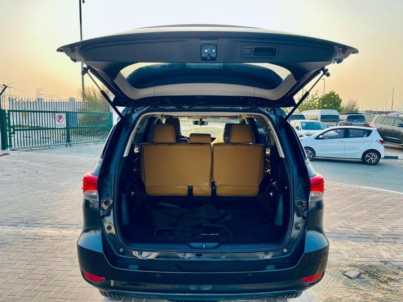 تويوتا فورتونر EXR 2.7L (160 HP) Toyota fortuner V4 2017  2.7