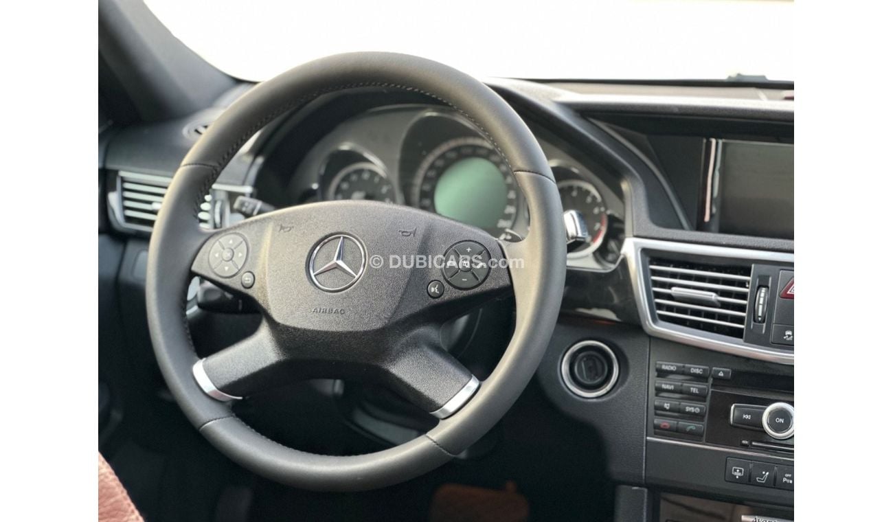مرسيدس بنز E300 موديل 2010 خليجي حاله ممتازه من الداخل والخارج