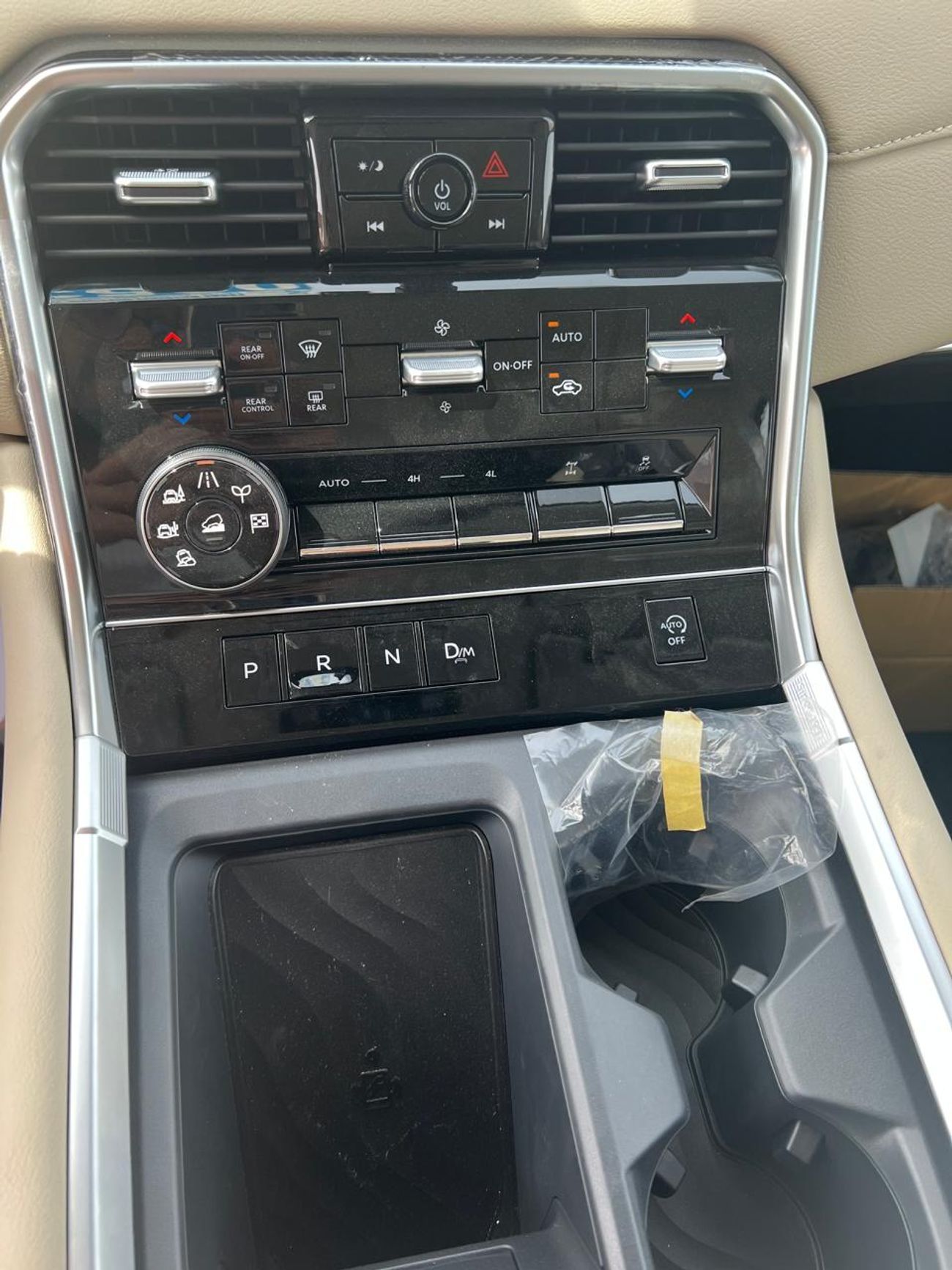 نيسان باترول SE T2 3.8L