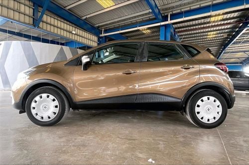 Renault Captur PE | National Day Celebration | Guaranteed Warranty | 0 Down Payment