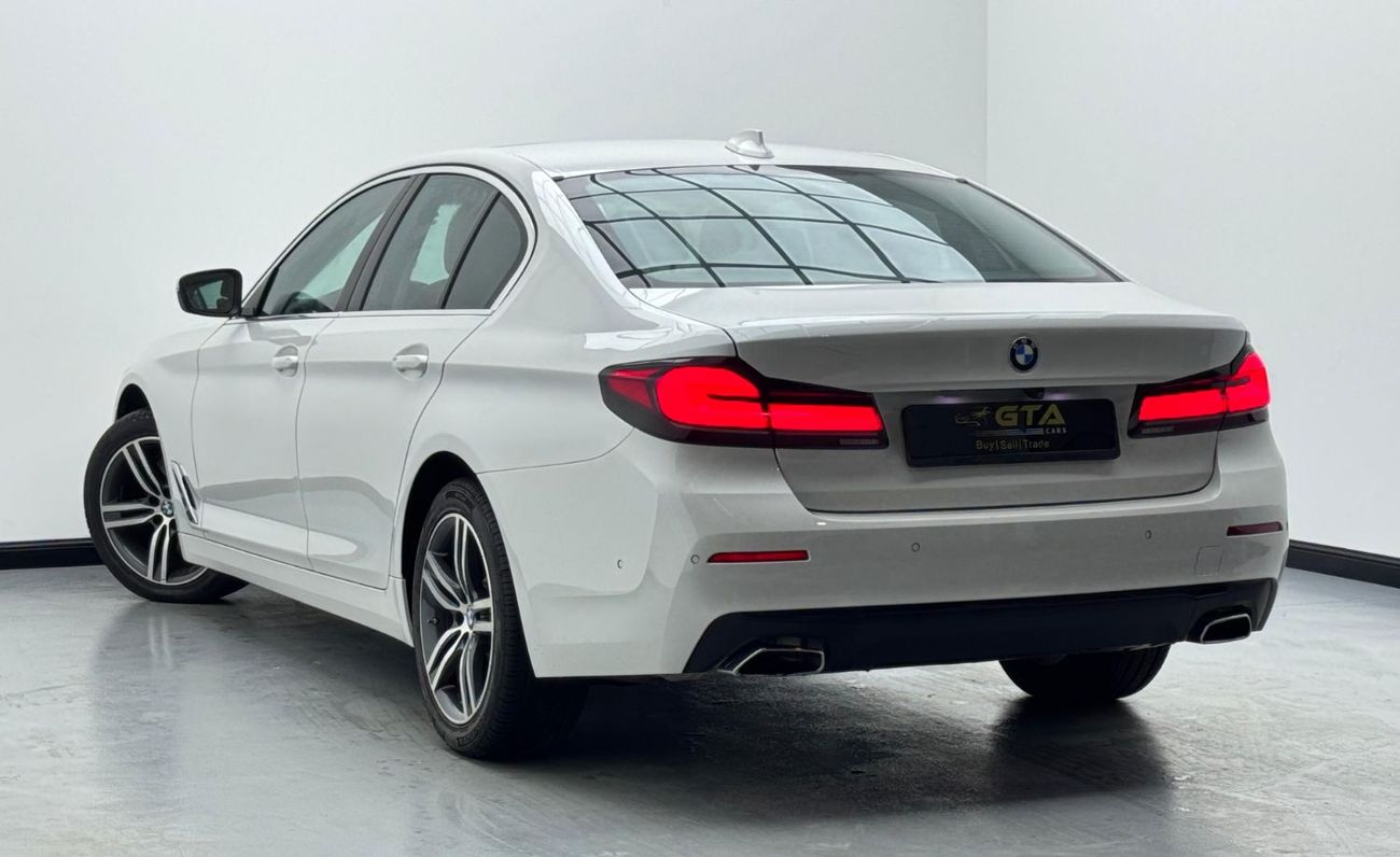 BMW 520i Std 2.0L 2021 BMW 520i, 1 Year Warranty, Agency Full Service History, GCC