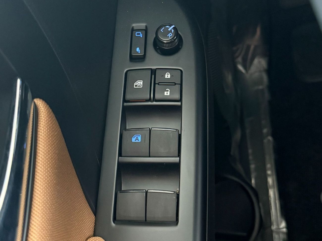 Toyota Fortuner 2.7 4X4 AUTOMATIC **EXPORT ONLY**التصدير فقط خارج الخليج**