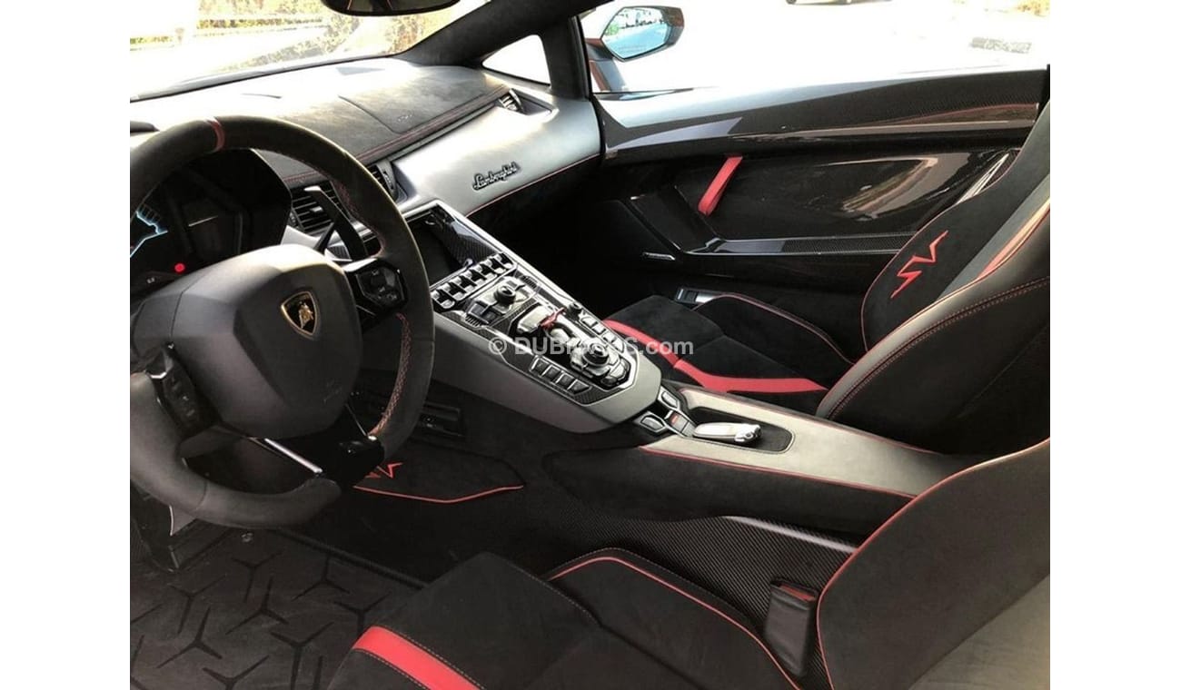 Lamborghini Aventador SV