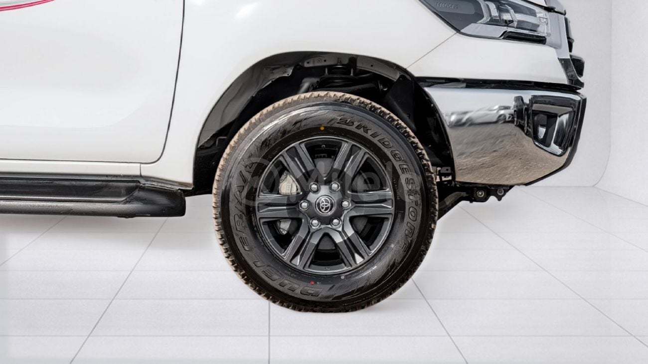 Toyota Hilux TOYOTA HILUX DC | 2-YEAR WARRANTY + SERVICE AVAILABLE | IN-HOUSE FINANCING | 0% DOWNPAYMENT (BANK)