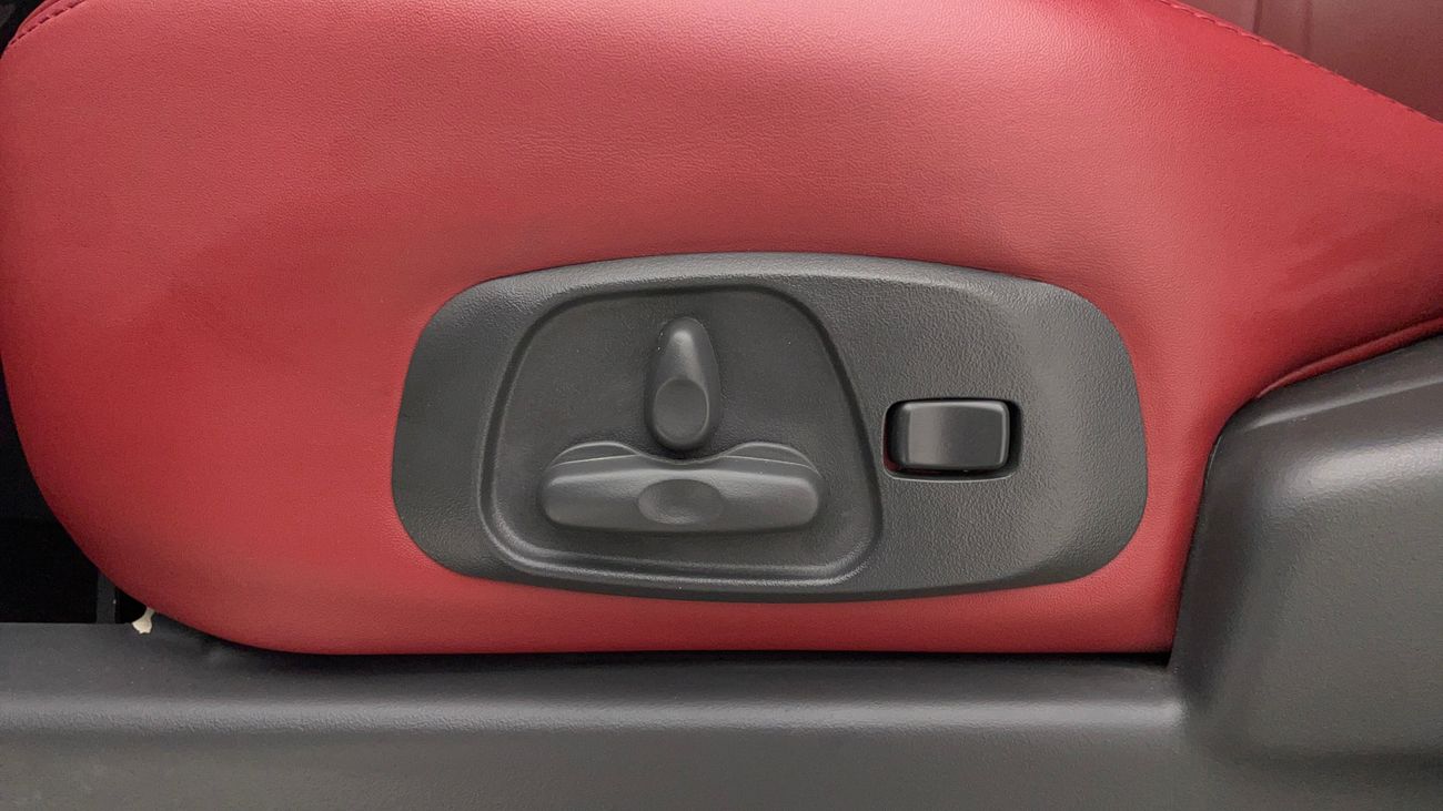 ميتسوبيشي باجيرو GLS HIGHLINE SIGNATURE EDITION 3.8 | بدون دفعة مقدمة | اختبار القيادة في المنزل