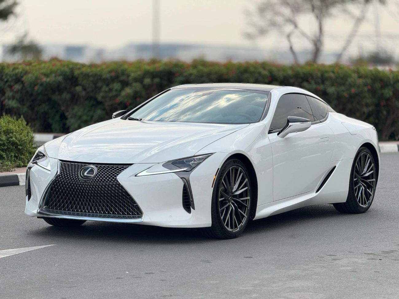 Lexus LC500 Sport 5.0L CANADA SPEC NEAT AND CLEAN