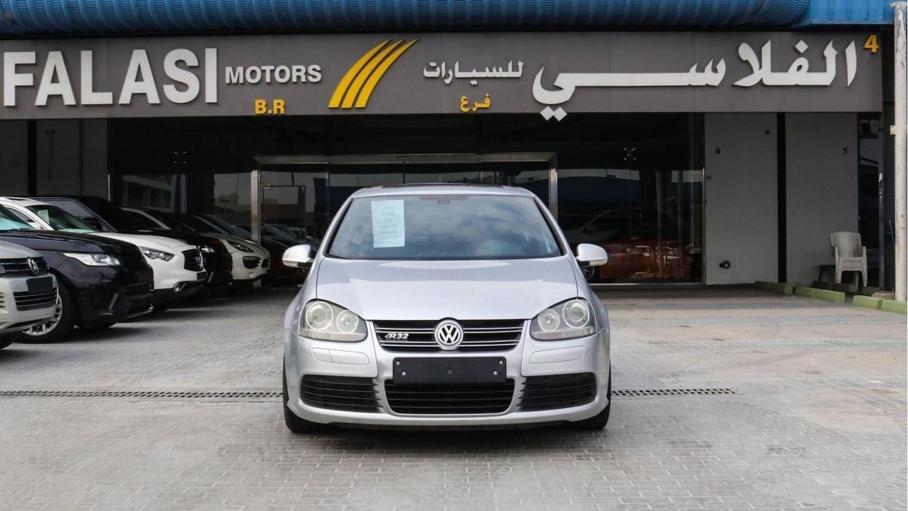 Volkswagen Golf R32
