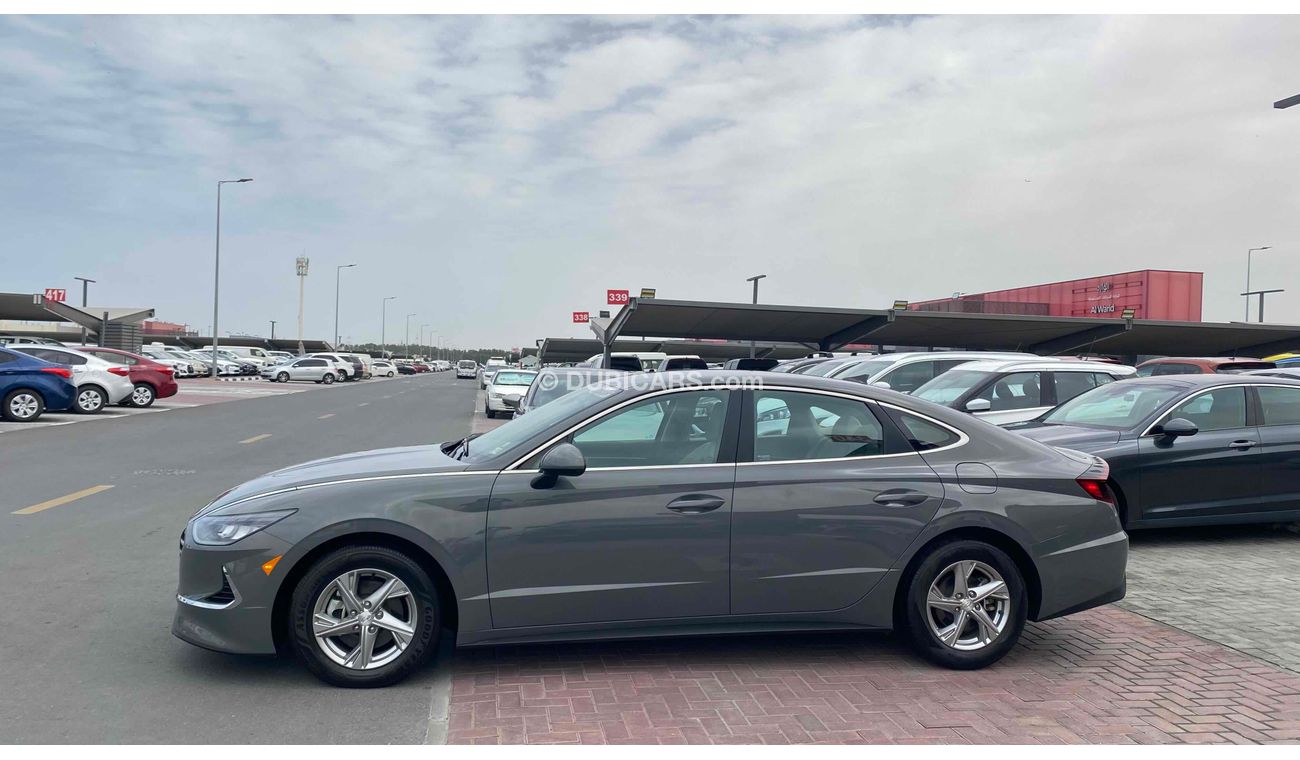 Hyundai Sonata SE With Radar