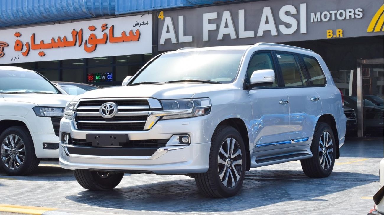 Toyota Land Cruiser GXR Grand Touring V8