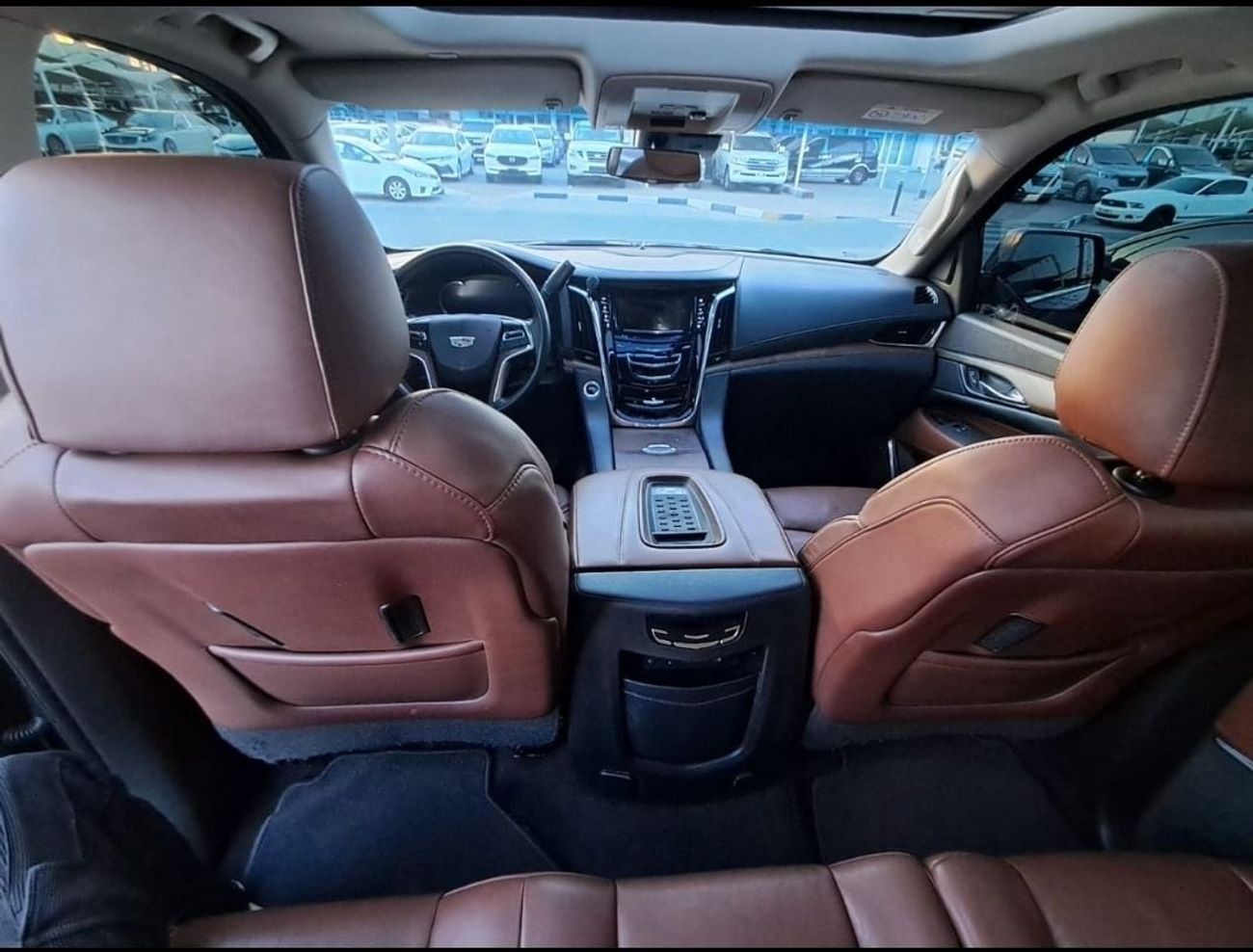 كاديلاك إسكالاد L Platinum 6.2L