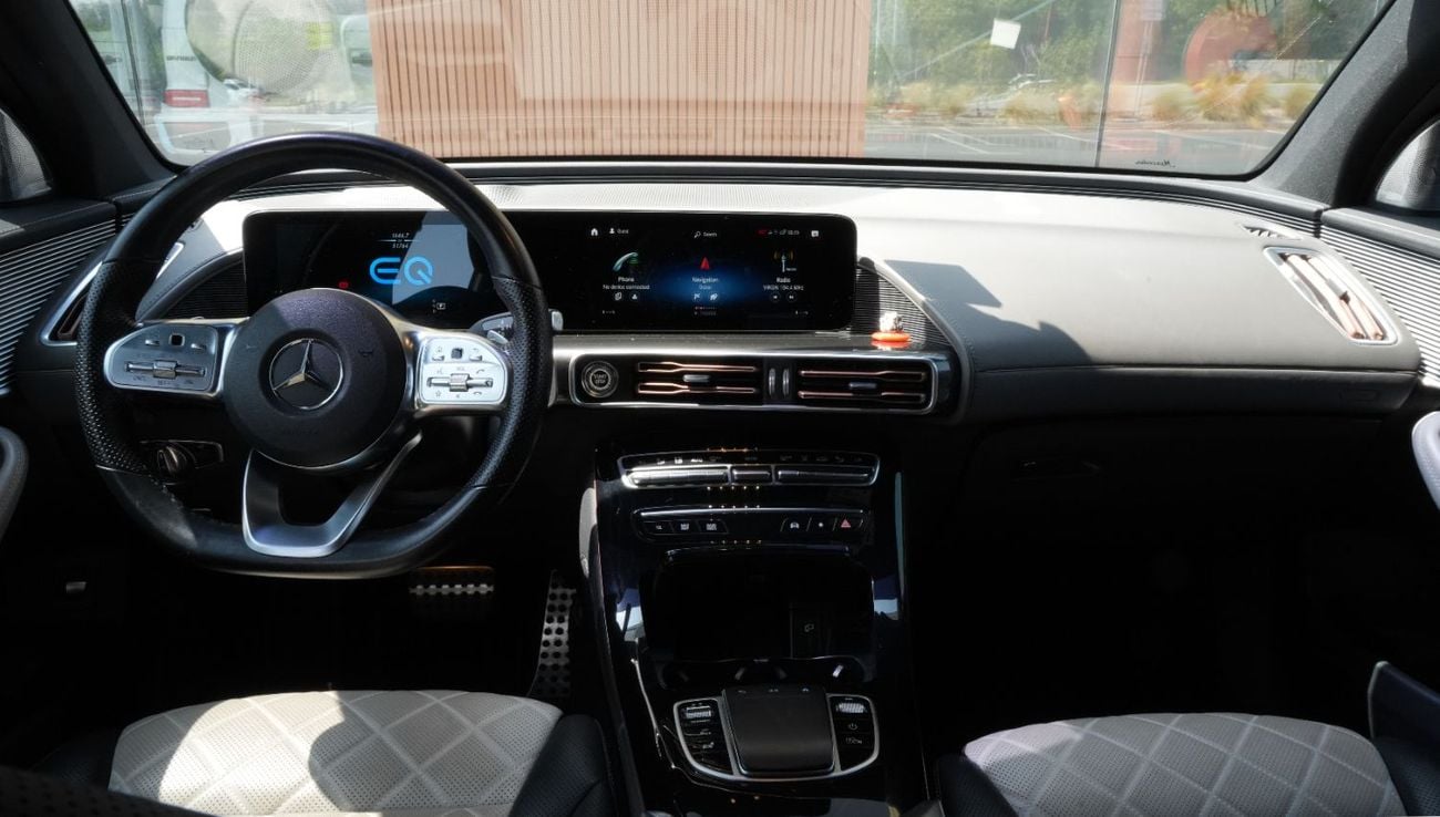 مرسيدس بنز EQC 400 4MATIC