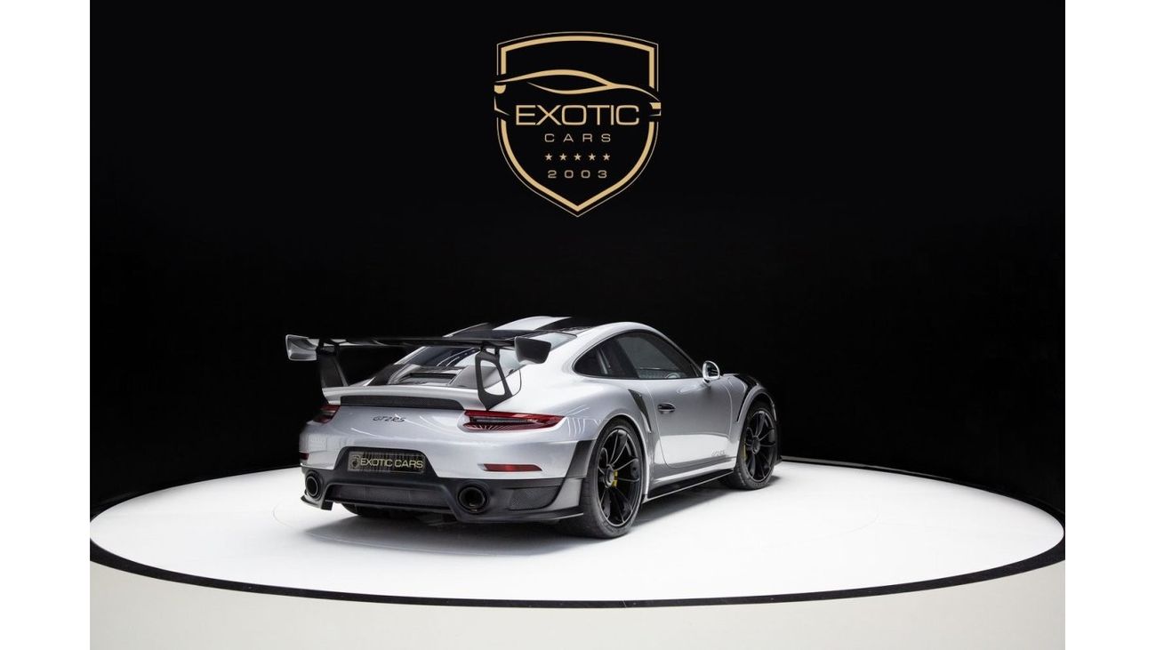 Porsche 911 GT2RS WEISSACH