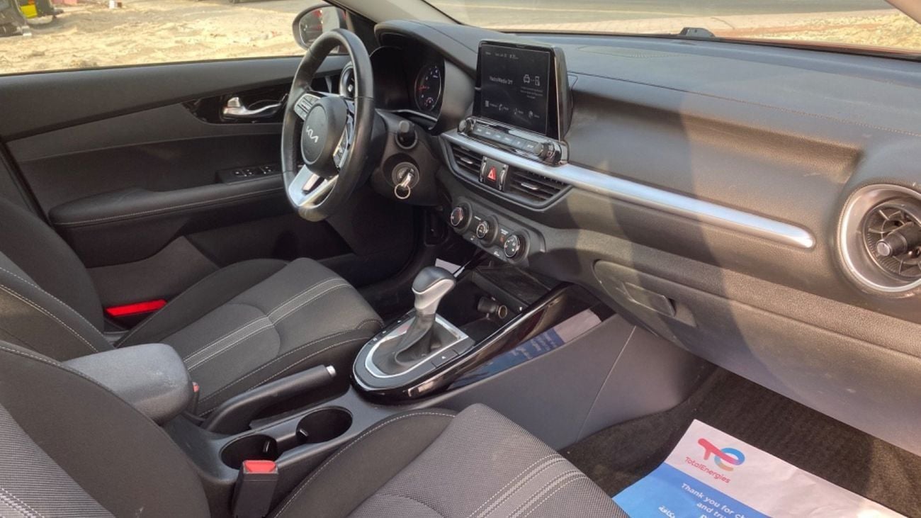 Kia Forte GT LINE (NON GCC) 2.0L V4