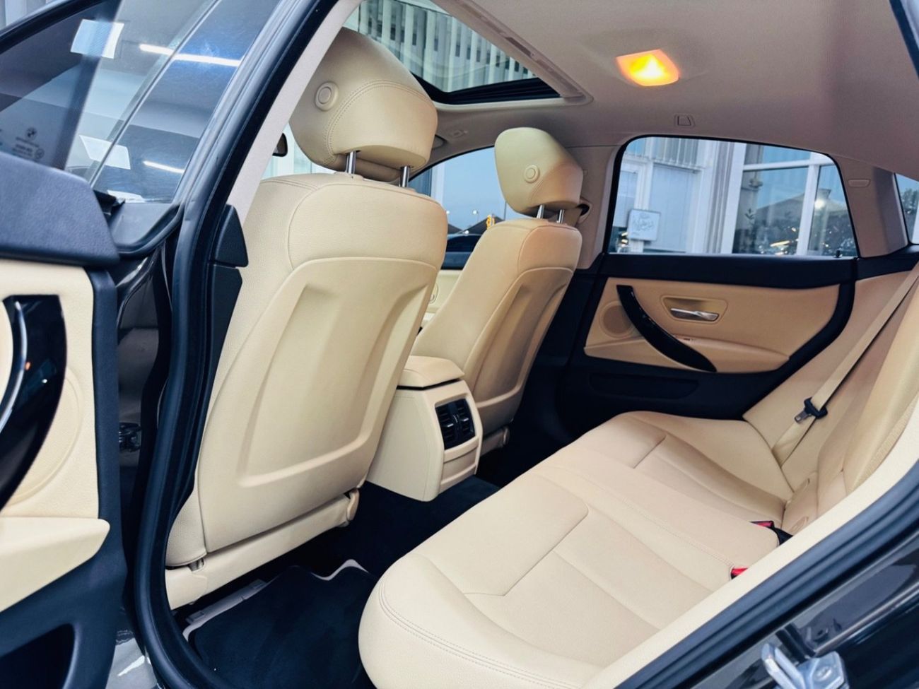 بي أم دبليو 420i Sport Line 2.0L