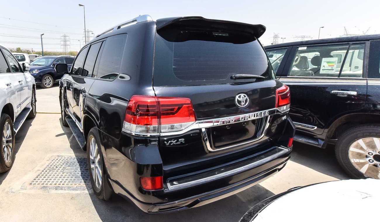 Toyota Land Cruiser VXR V6