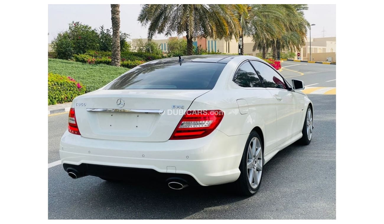 Mercedes-Benz C 350 Std Std Mercedes Benz C360 GCC 2012  full option coup perfect condition