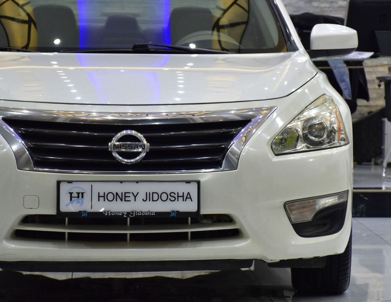 Nissan Altima EXCELLENT DEAL for our Nissan Altima 2.5 S ( 2015 Model ) in White Color GCC Specs