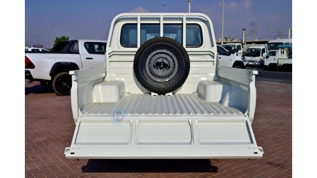 Toyota Land Cruiser 79 Double Cab Pickup 4.2L Diesel Manual