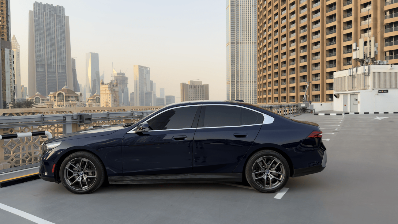BMW i5 EDRIVE 40
