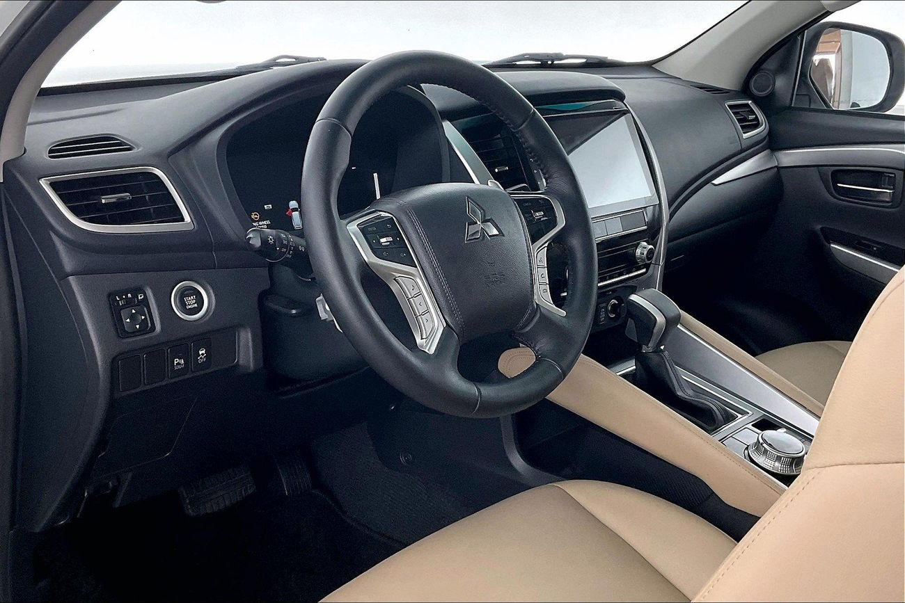 ميتسوبيشي مونتيرو سبورت Prime Edition | Carnival Sale • UP TO AED 20,000 OFF | شامل الضمان | 0 ﺪﻔﻋﺓ ﺃﻮﻟﻯ