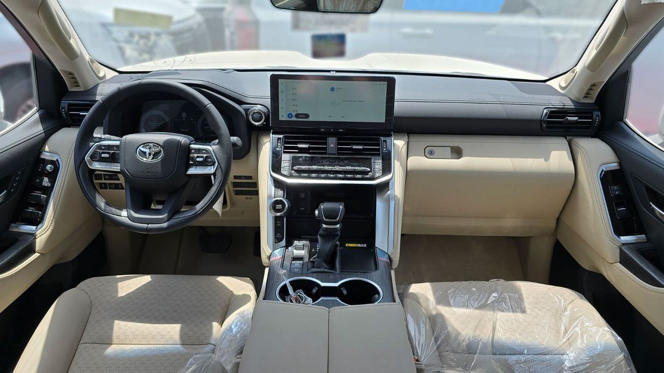 تويوتا لاند كروزر 2025 Toyota Land Cruiser 300 VXR 3.5L AT Petrol Twin Turbo (White-Beige)