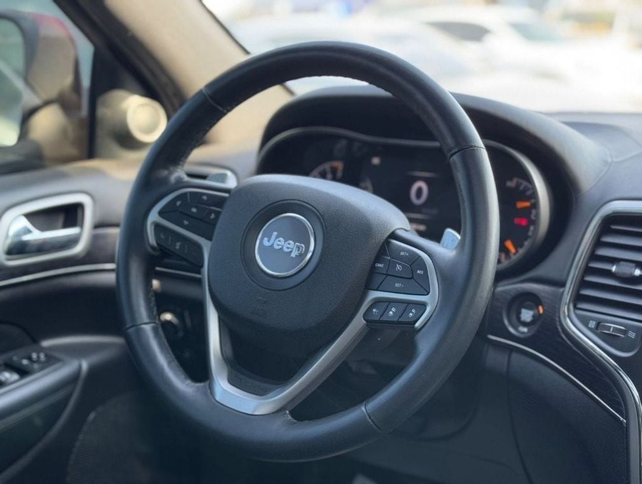 Jeep Grand Cherokee Jeep Grand Cherokee S Limited 3.6L / 2018 / GCC / Free Accident/ Full Service History