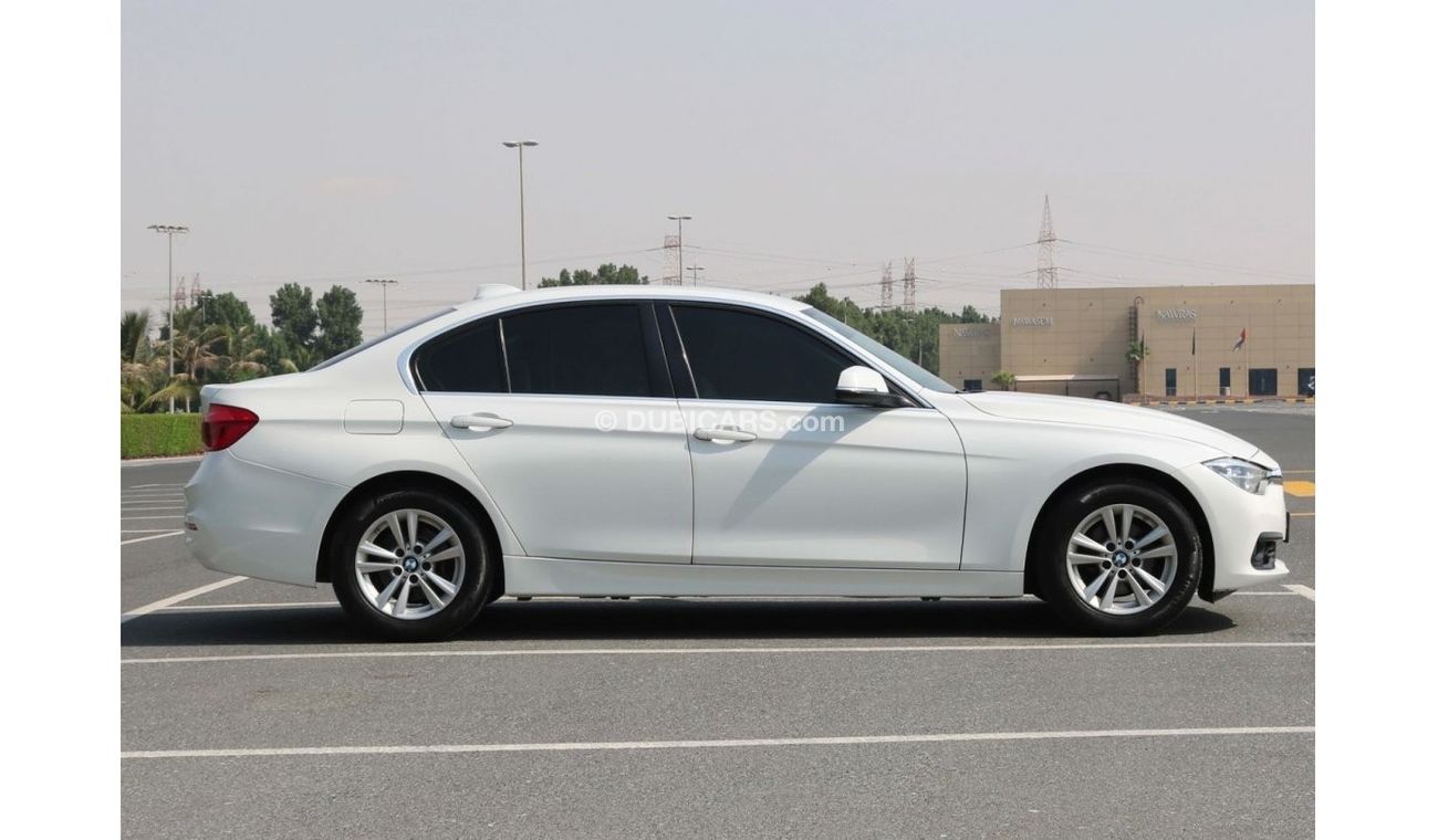 BMW 318i 2018 | BMW 318i  WITH GCC SPECS AND EXCELLENT CONDITION