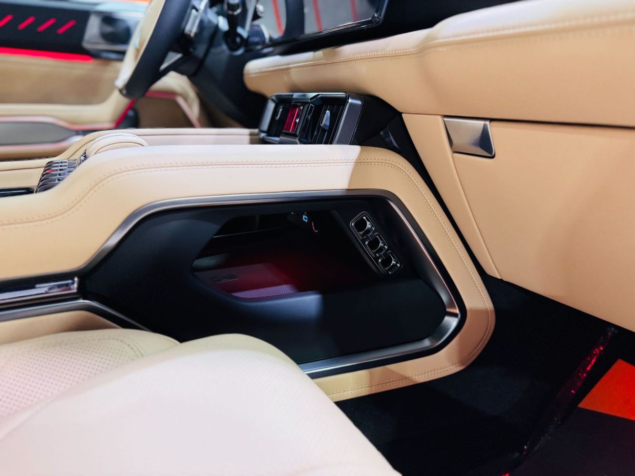 BYD Leopard 8 2025 Leopard 8 Flagship 6 Seater 21inch RIM