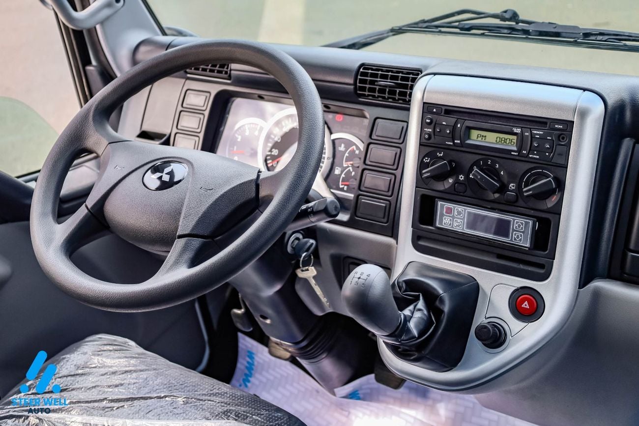 ميتسوبيشي كانتر فان Chiller Truck 2026 | 4.2L Diesel | Manual | 4x2 | Refrigerated Body | Best Price