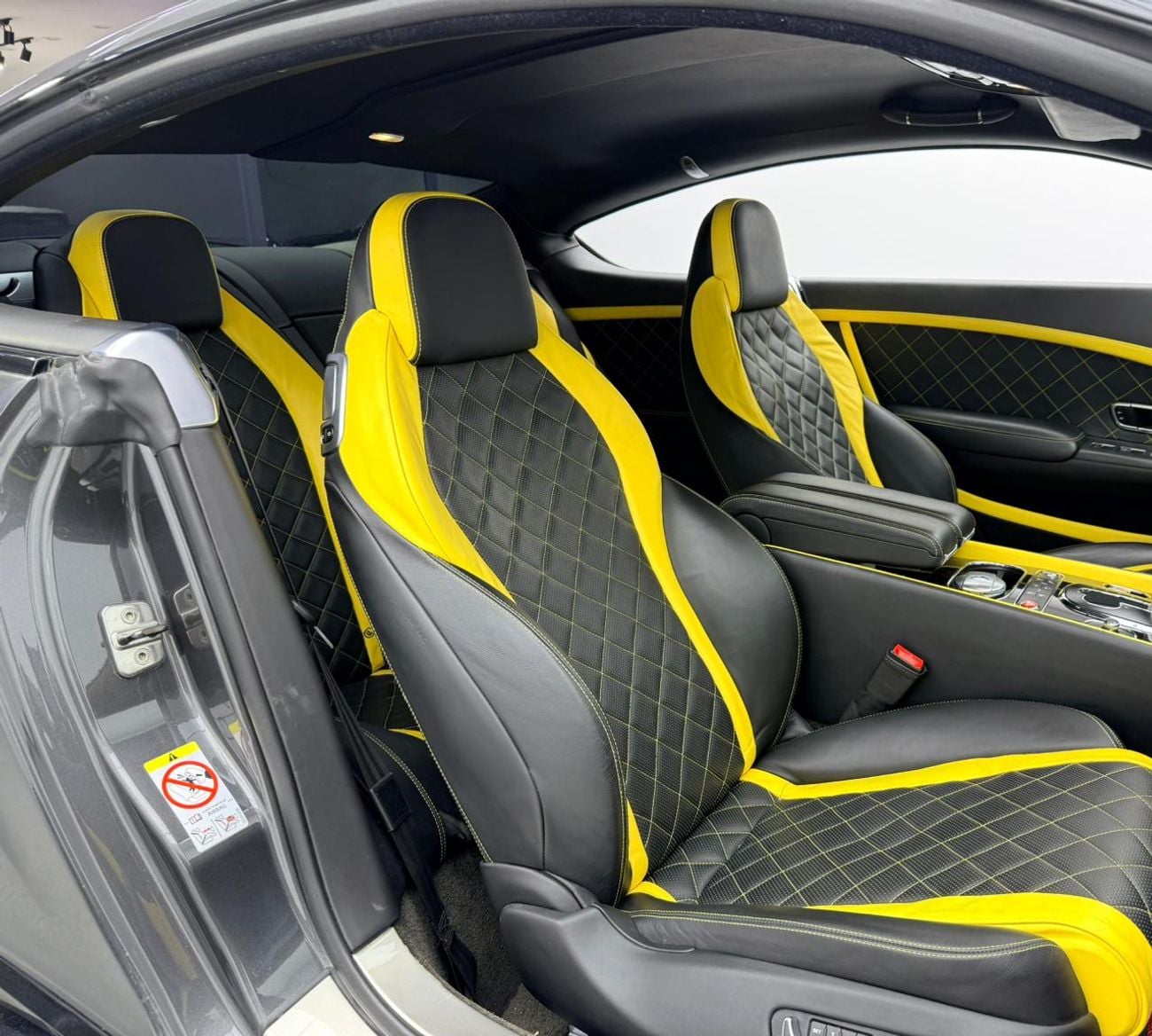 Bentley Continental GT 2017 Bentley Continental GT Speed, Full Service History, Excellent Condition, GCC