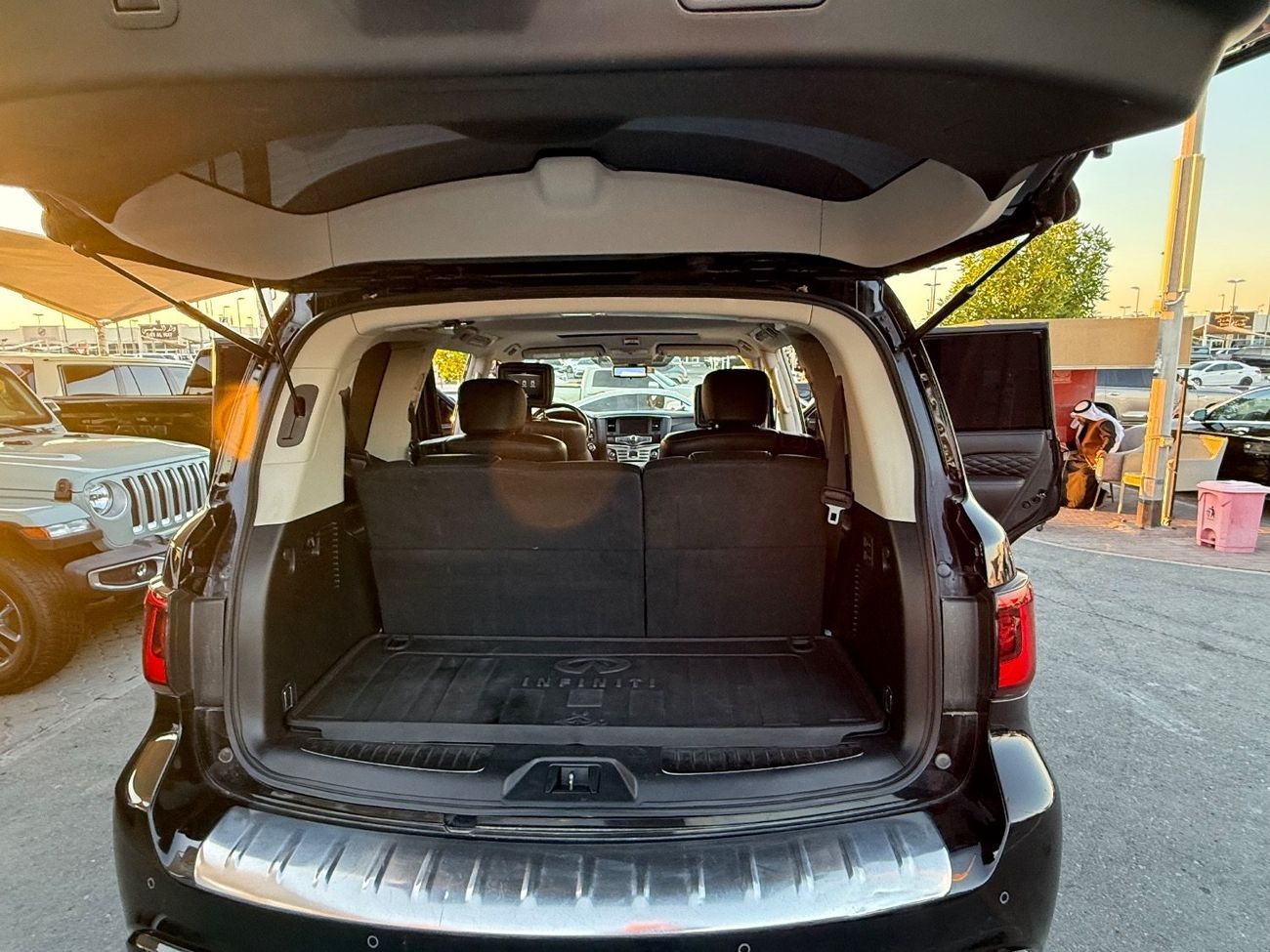 إنفينيتي QX80 Excellence 5.6L
