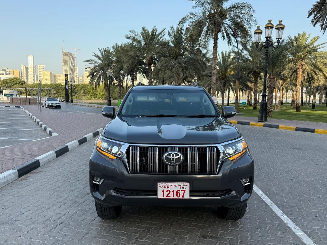 تويوتا برادو VX Right Hand Side Drive