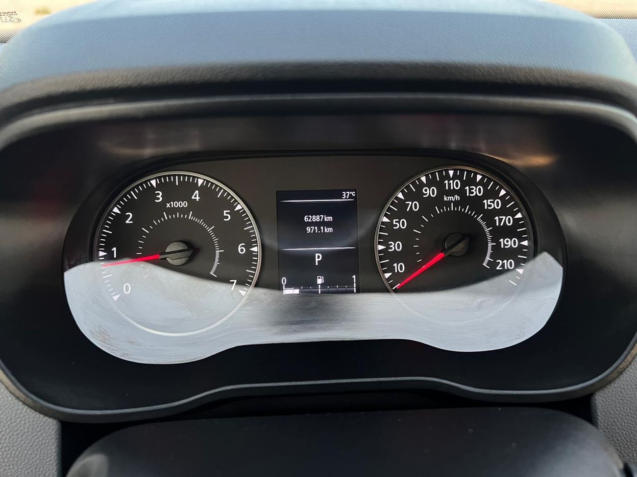 Renault Duster PE 2.0L