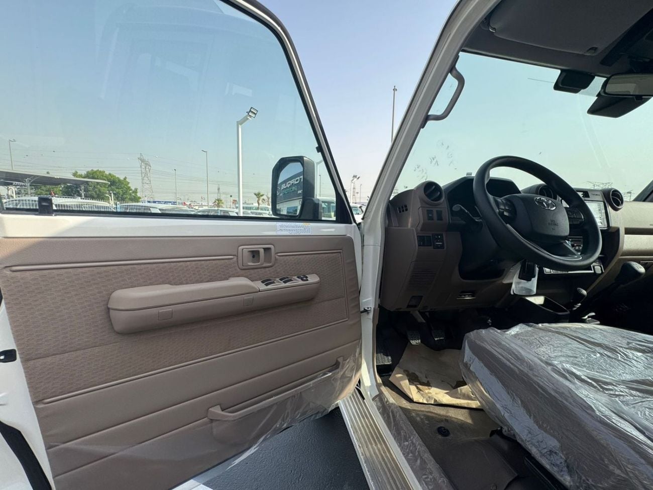 Toyota Land Cruiser 70 HT S- DLX LC79 2026 2.8L V4 MT Diesel