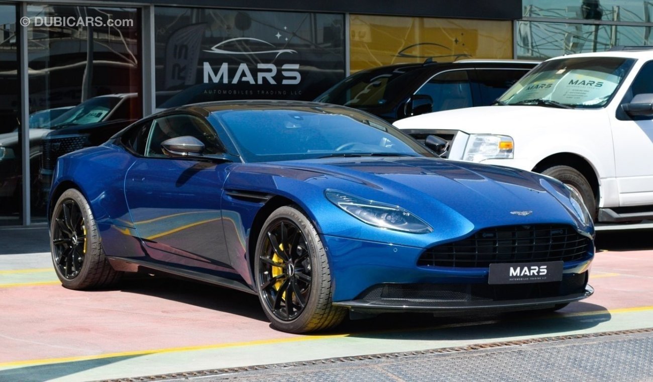 Aston Martin DB11 V8 503Hp Coupe Brand New