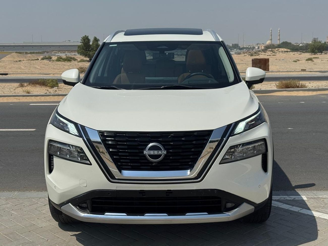 نيسان إكس تريل 2023 X-TRAIL SL 2.5L GCC Full Options 7 seats