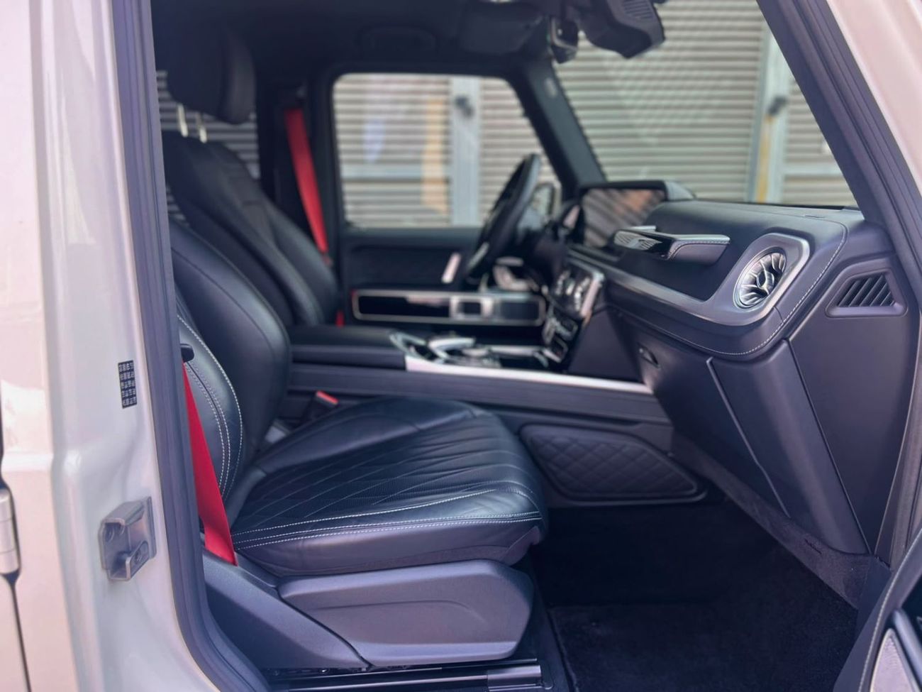 مرسيدس بنز G 550 ستاندارد مرسيدس بنز G موديل 2021 بمواصفات يابانية - حالة ممتازة، عداد كيلومترات منخفض للبيع: مرسيدس بنز G 550