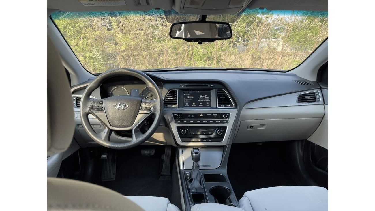 Hyundai Sonata Hyundai Sonata Se 2017 Black 2.4L vin: 5NPE24AF8HH445000