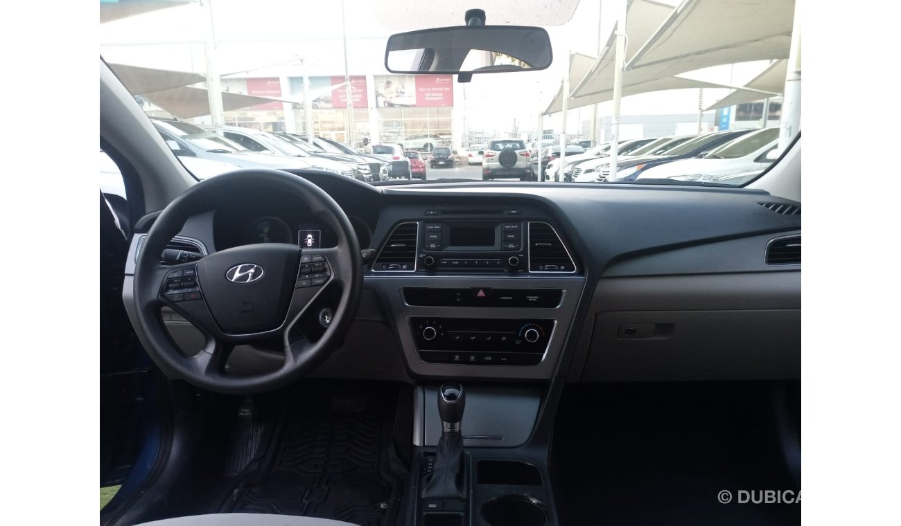 Hyundai Sonata 2015 model, cruise control, alloy wheels, air conditioning sensors, power fog lights, FM radio, in e