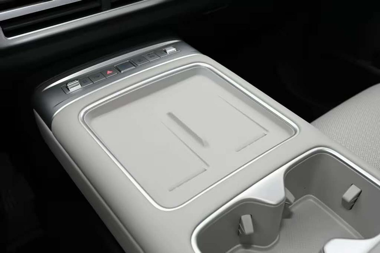 BYD Leopard Titanium 7