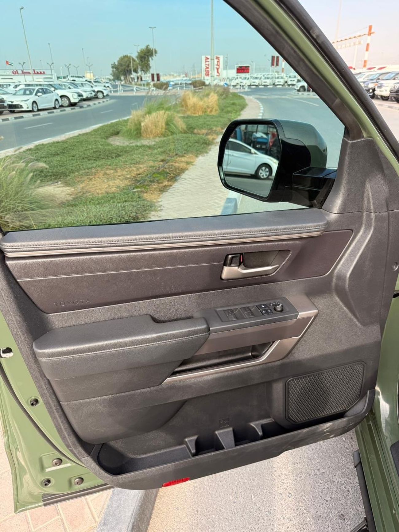 تويوتا تاندرا SR5 Premium 360 camera full option 2022