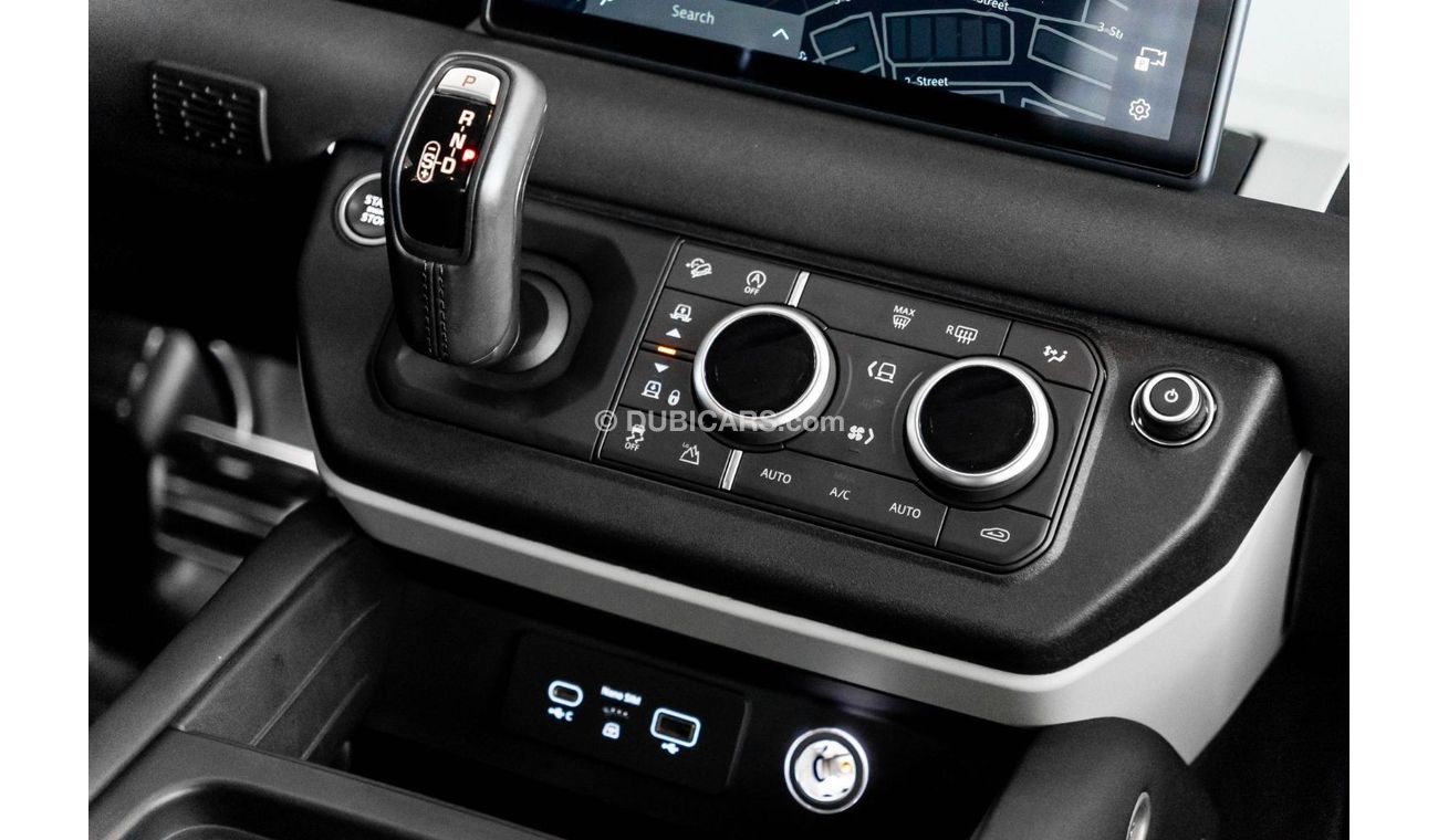 Land Rover Defender P400 110 X-Dynamic SE 2020 Land Rover Defender 110 SE P400 / Off-Road Upgrades / 5 Year Al Tayer War