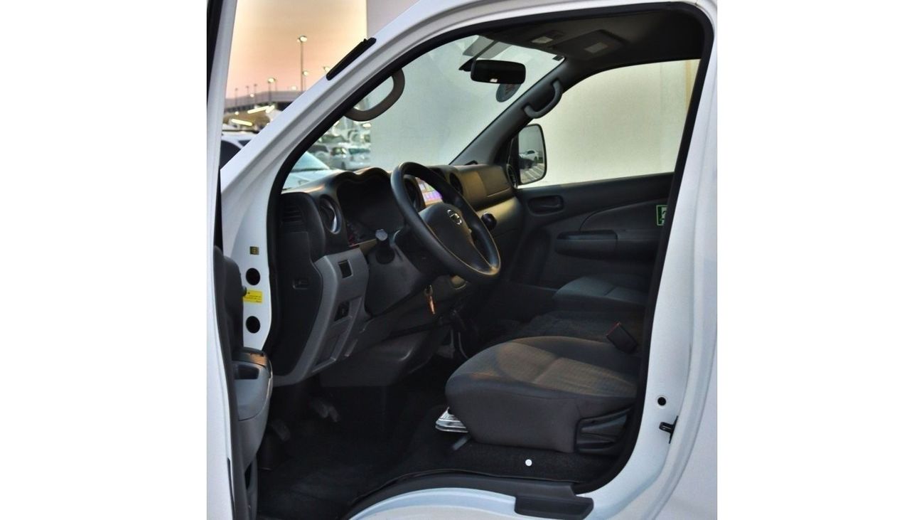 Nissan Urvan 2021 Nissan Urvan Microbus (NV350), 4-door truck, 2.5L 4-cylinder petrol, manual, front-wheel drive