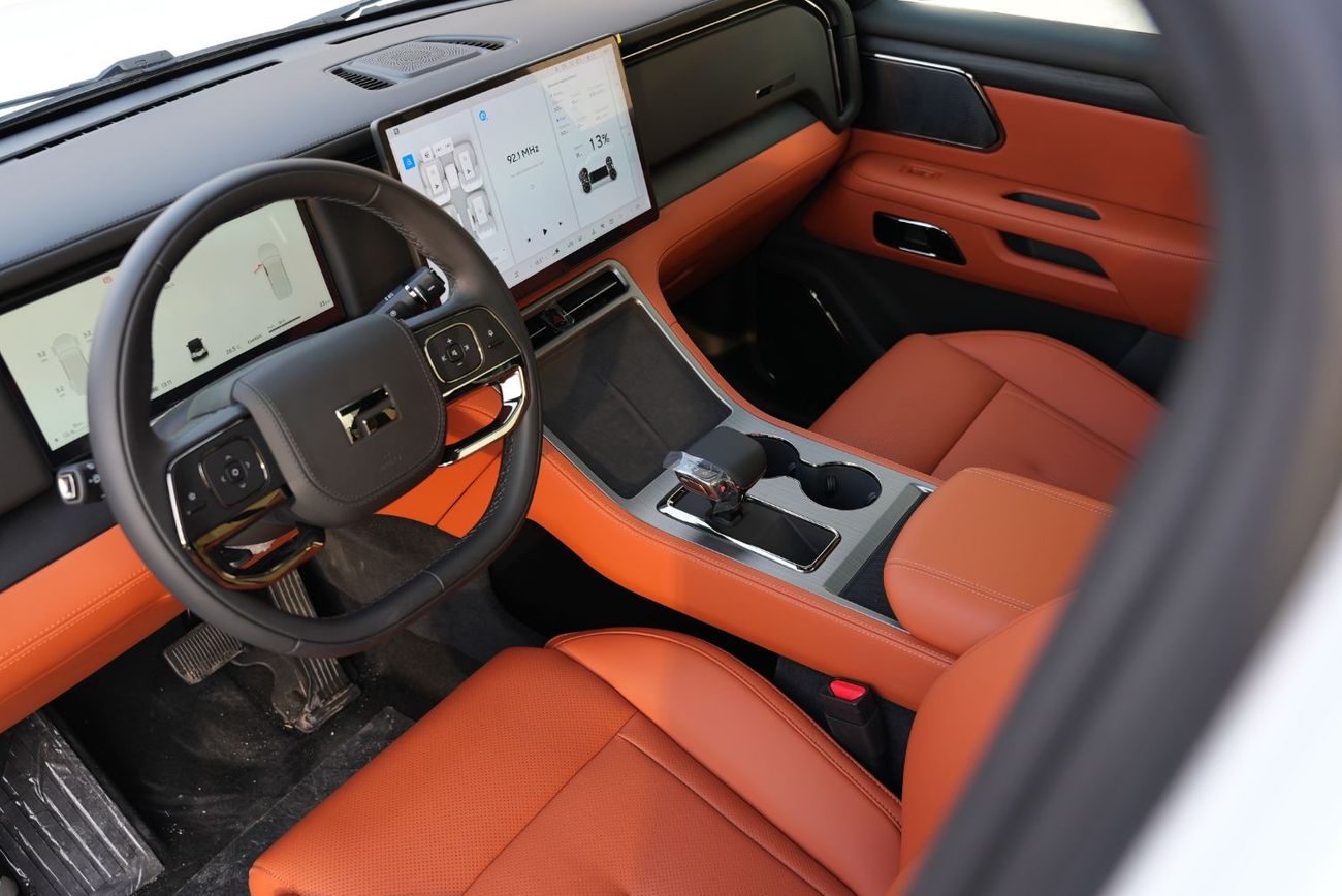 روكس 01 2026 ROX 01 Long Range Hybrid SUV 7-Seaters AWD 0Km