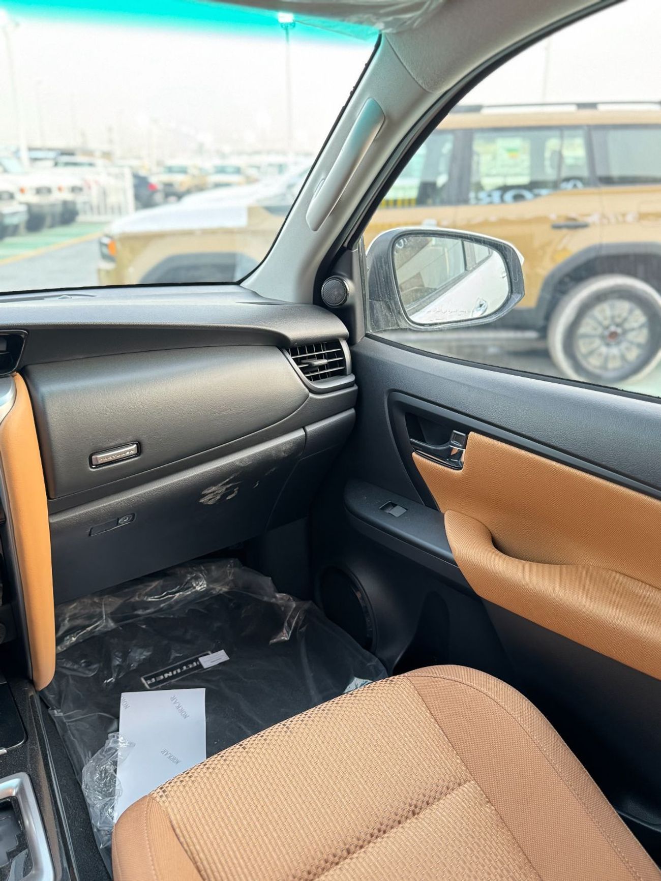 تويوتا فورتونر Toyota Fortuner - SR5 Plus 2.7 L - GCC - 2025