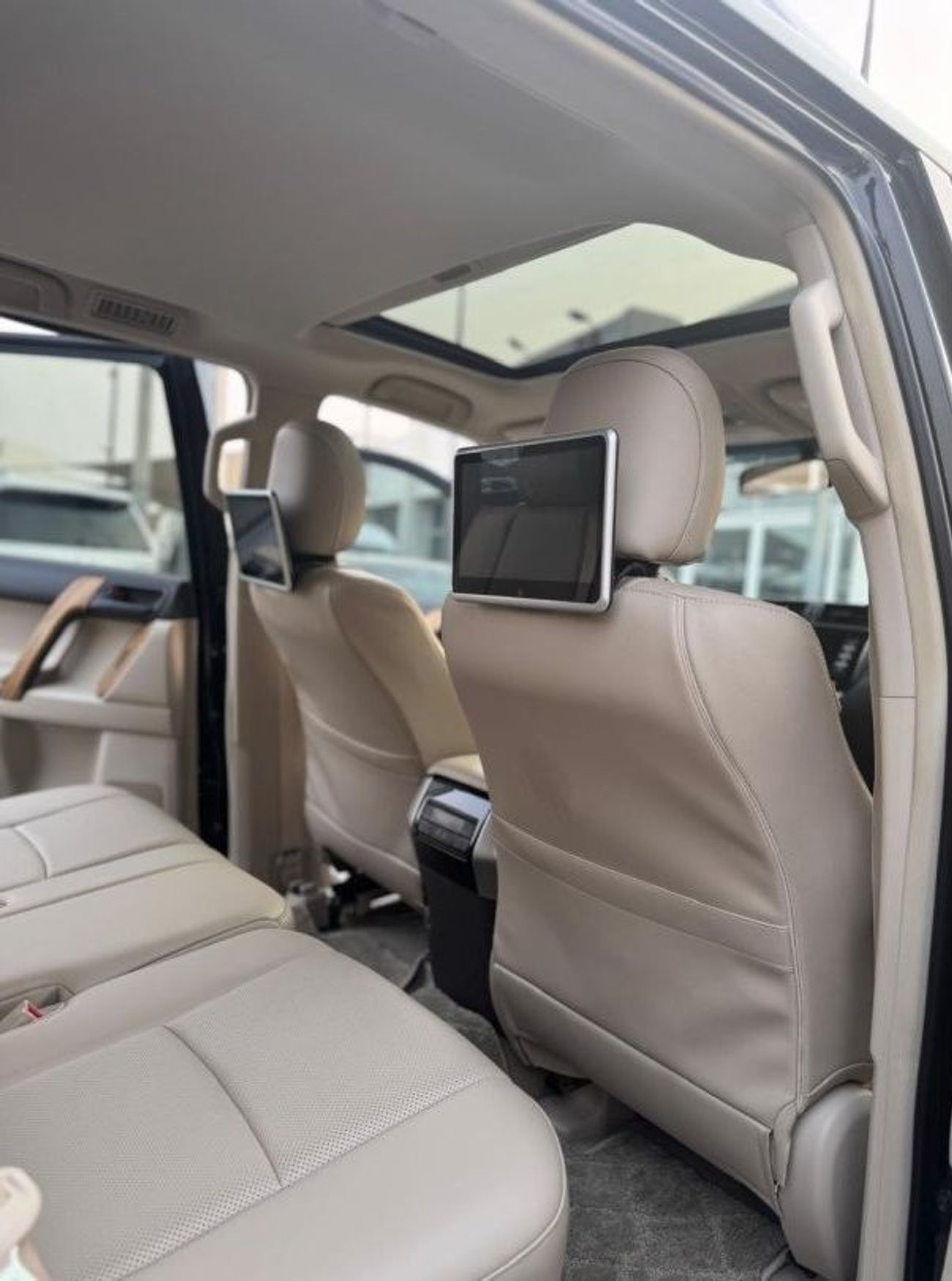 Toyota Prado Toyota Prado VX 4.0L V6 Petrol AT Full Option MY2018